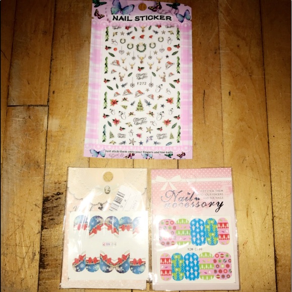 BRAND NEW CHRISTMAS NAIL BUNDLE - Picture 6 of 9